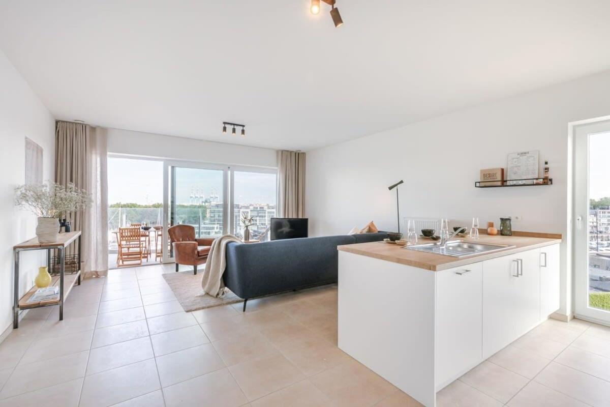 Huswell - Lovely New Apartment At The Harbor + Parking Bruges Exterior foto
