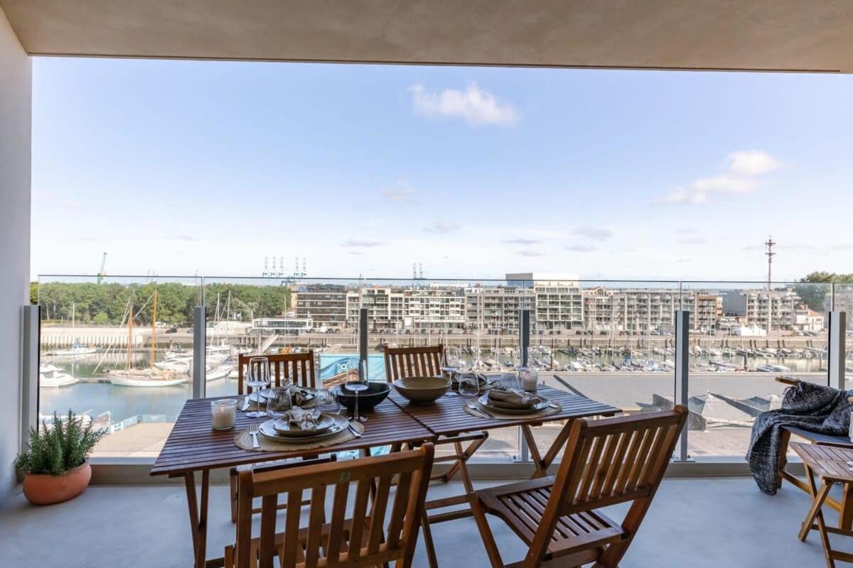 Huswell - Lovely New Apartment At The Harbor + Parking Bruges Exterior foto