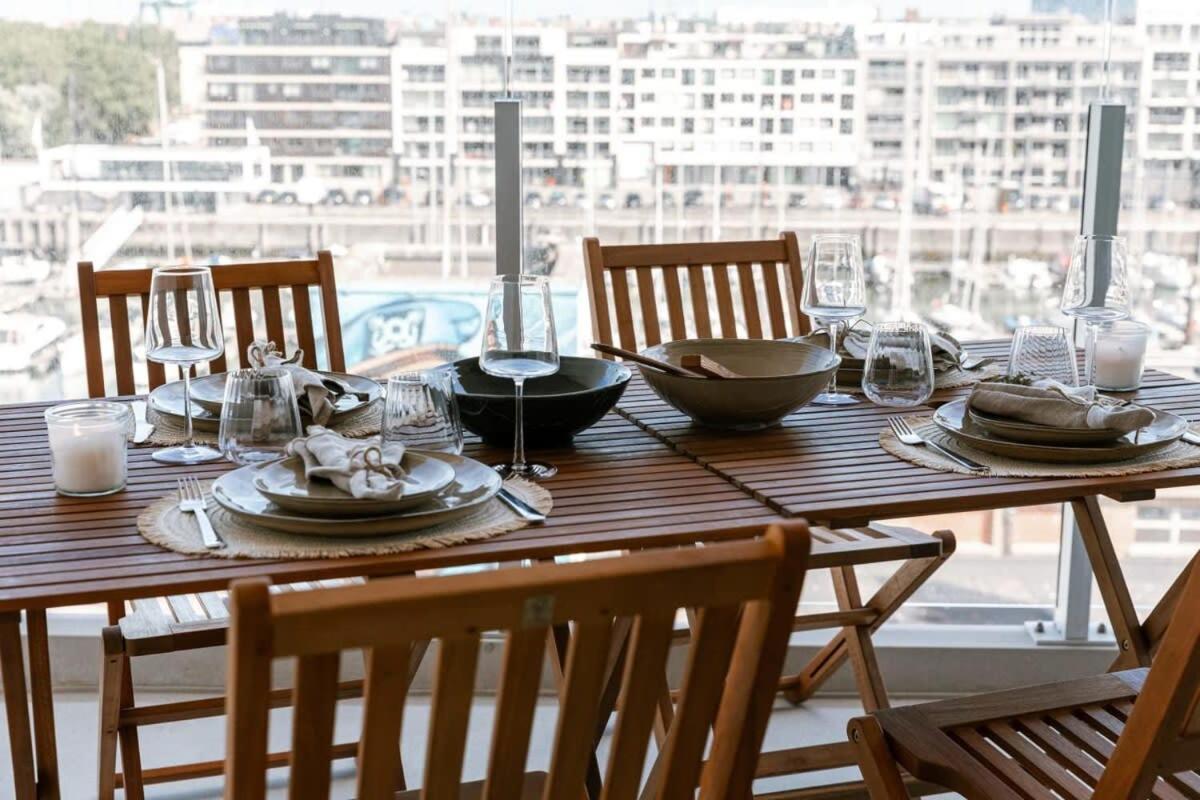 Huswell - Lovely New Apartment At The Harbor + Parking Bruges Exterior foto